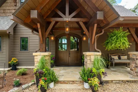 281 High Cliffs Road Cashiers NC 28717