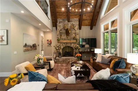 1984 New Settlers Way Glenville NC 28736