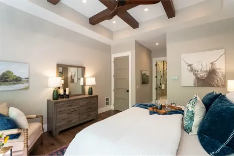 1984 New Settlers Way Glenville NC 28736