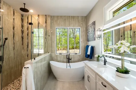 1984 New Settlers Way Glenville NC 28736