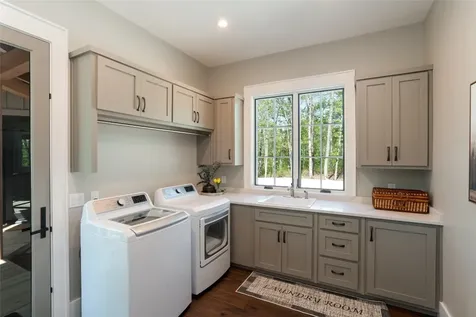 1984 New Settlers Way Glenville NC 28736