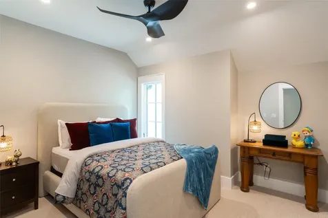 1984 New Settlers Way Glenville NC 28736