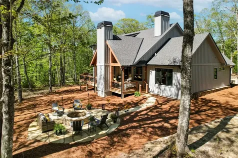 1984 New Settlers Way Glenville NC 28736