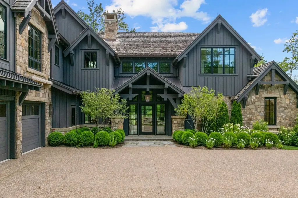 1337 Burl Lane Cashiers NC 28717