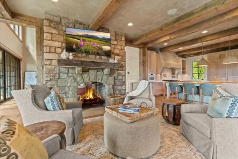 1337 Burl Lane Cashiers NC 28717