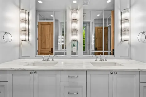 1337 Burl Lane Cashiers NC 28717