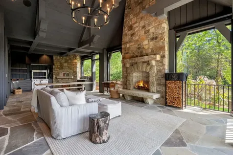 1337 Burl Lane Cashiers NC 28717