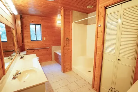 262 Rooster Cove Brevard NC 28712