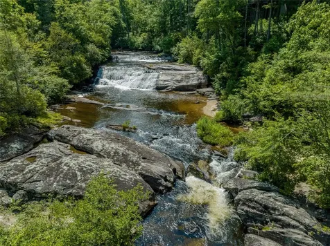 170 Mossy Rock Road Sapphire NC 28774