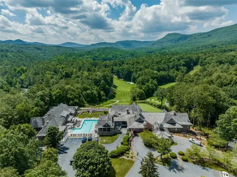 170 Mossy Rock Road Sapphire NC 28774