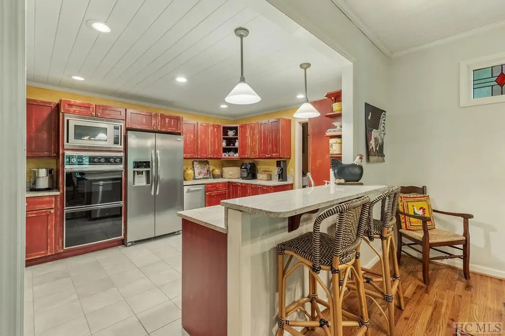 47 Sequoyah Ridge Road Highlands NC 28741