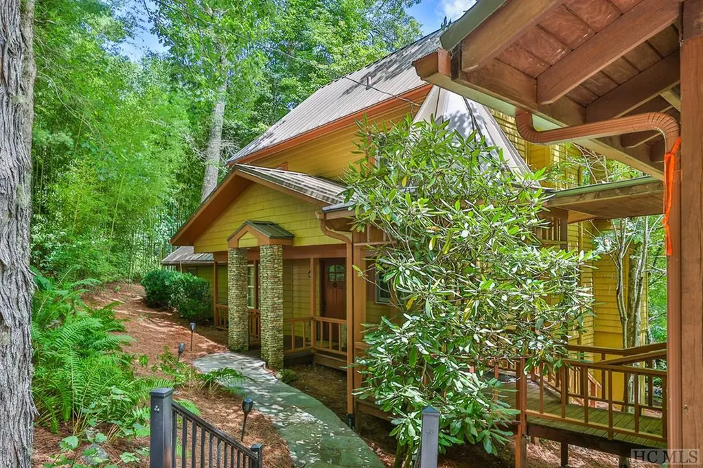 47 Sequoyah Ridge Road Highlands NC 28741