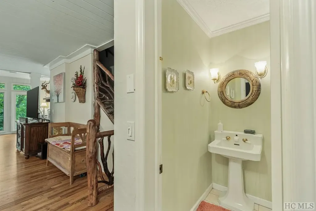 47 Sequoyah Ridge Road Highlands NC 28741