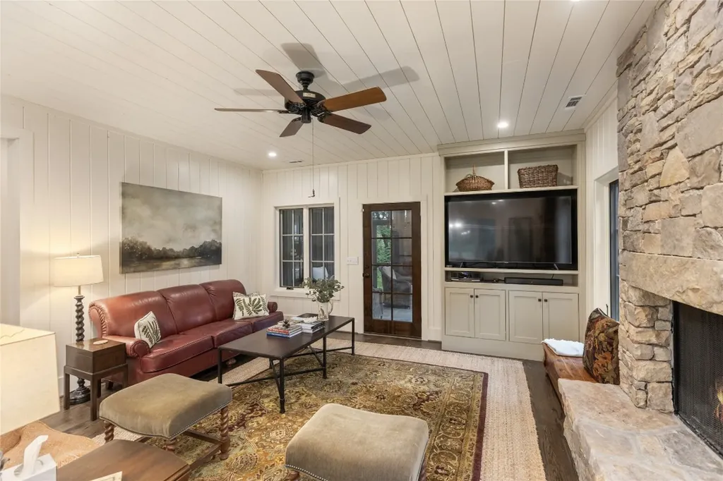 68 Firesong Lane Glenville NC 28736