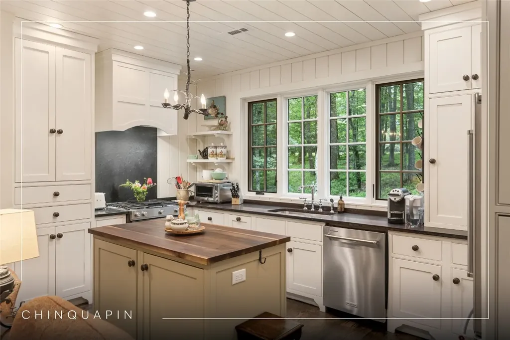 68 Firesong Lane Glenville NC 28736