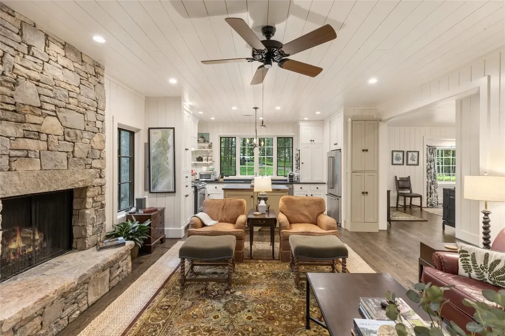 68 Firesong Lane Glenville NC 28736