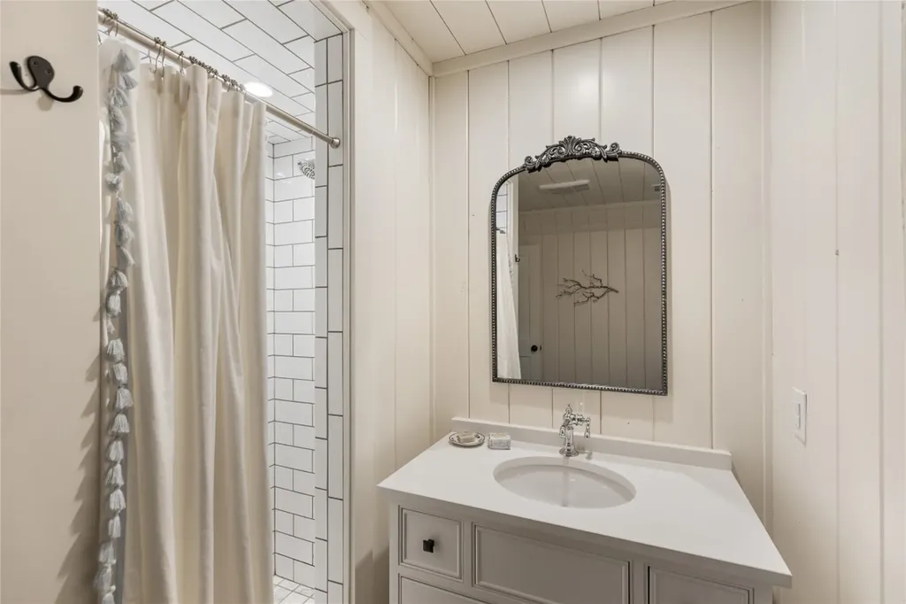 68 Firesong Lane Glenville NC 28736