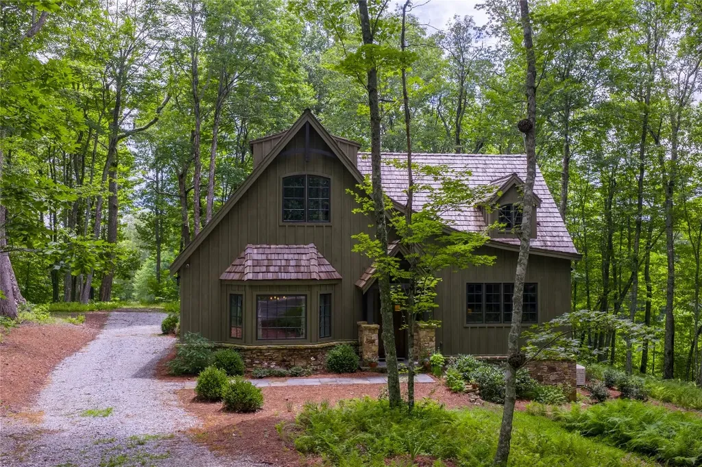 68 Firesong Lane Glenville NC 28736