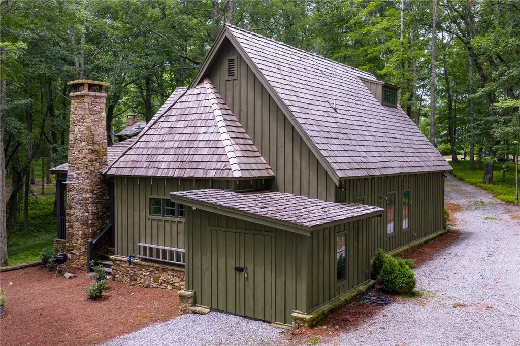 68 Firesong Lane Glenville NC 28736