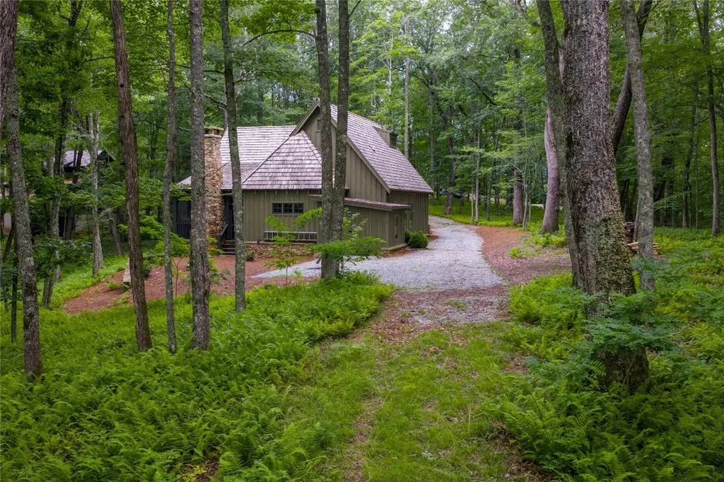 68 Firesong Lane Glenville NC 28736