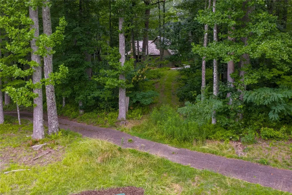 68 Firesong Lane Glenville NC 28736