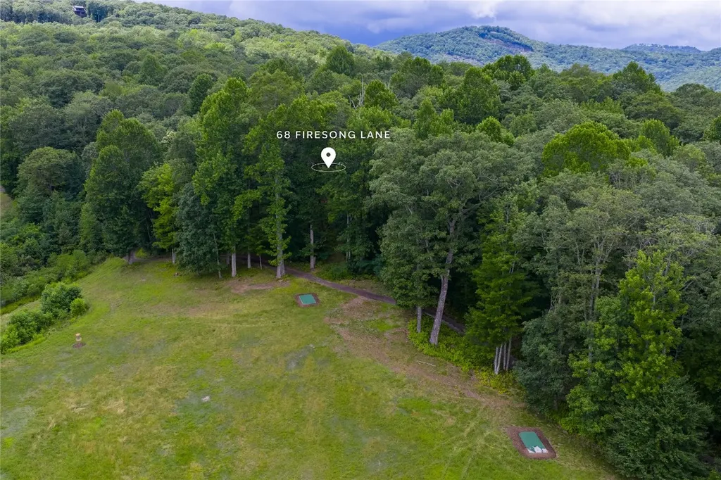 68 Firesong Lane Glenville NC 28736