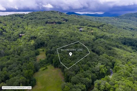 68 Firesong Lane Glenville NC 28736