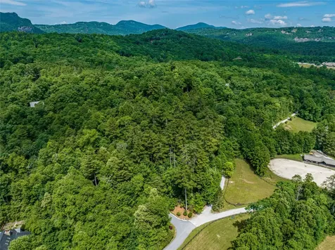 17 Wildflower Drive Cashiers NC 28717