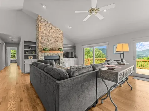 60 Lakeside Trail Lake Toxaway NC 28747