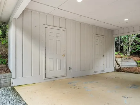 60 Lakeside Trail Lake Toxaway NC 28747