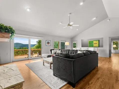 60 Lakeside Trail Lake Toxaway NC 28747