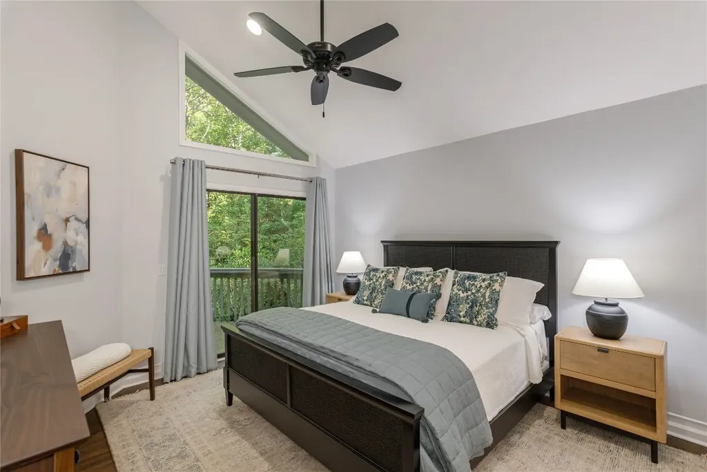 19 Whiteside Mountain Road Highlands NC 28741