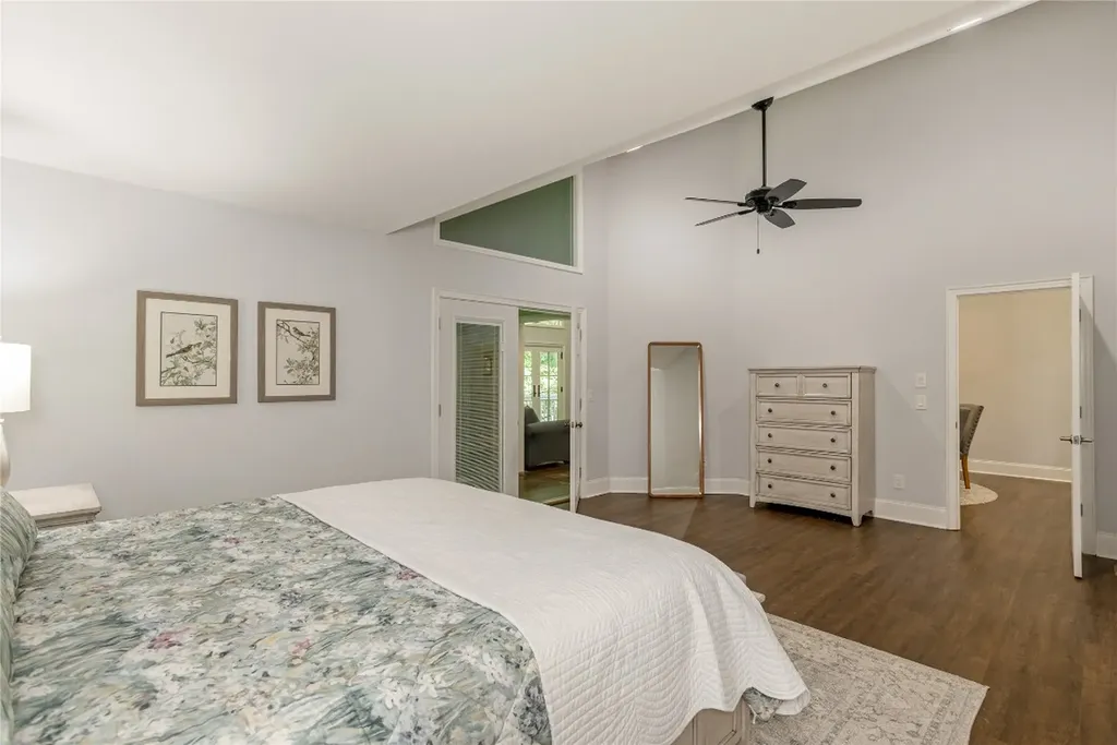 19 Whiteside Mountain Road Highlands NC 28741