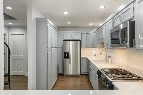 19 Whiteside Mountain Road Highlands NC 28741