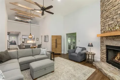 19 Whiteside Mountain Road Highlands NC 28741