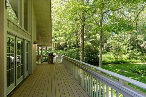 19 Whiteside Mountain Road Highlands NC 28741
