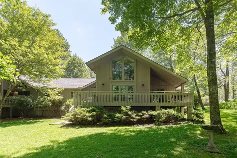 19 Whiteside Mountain Road Highlands NC 28741