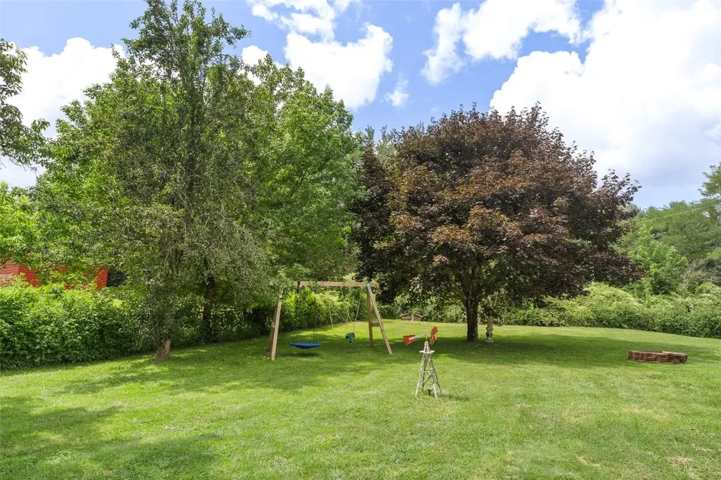 4854 Pine Creek Road Cullowhee NC 28723