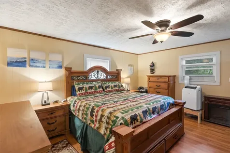 4854 Pine Creek Road Cullowhee NC 28723