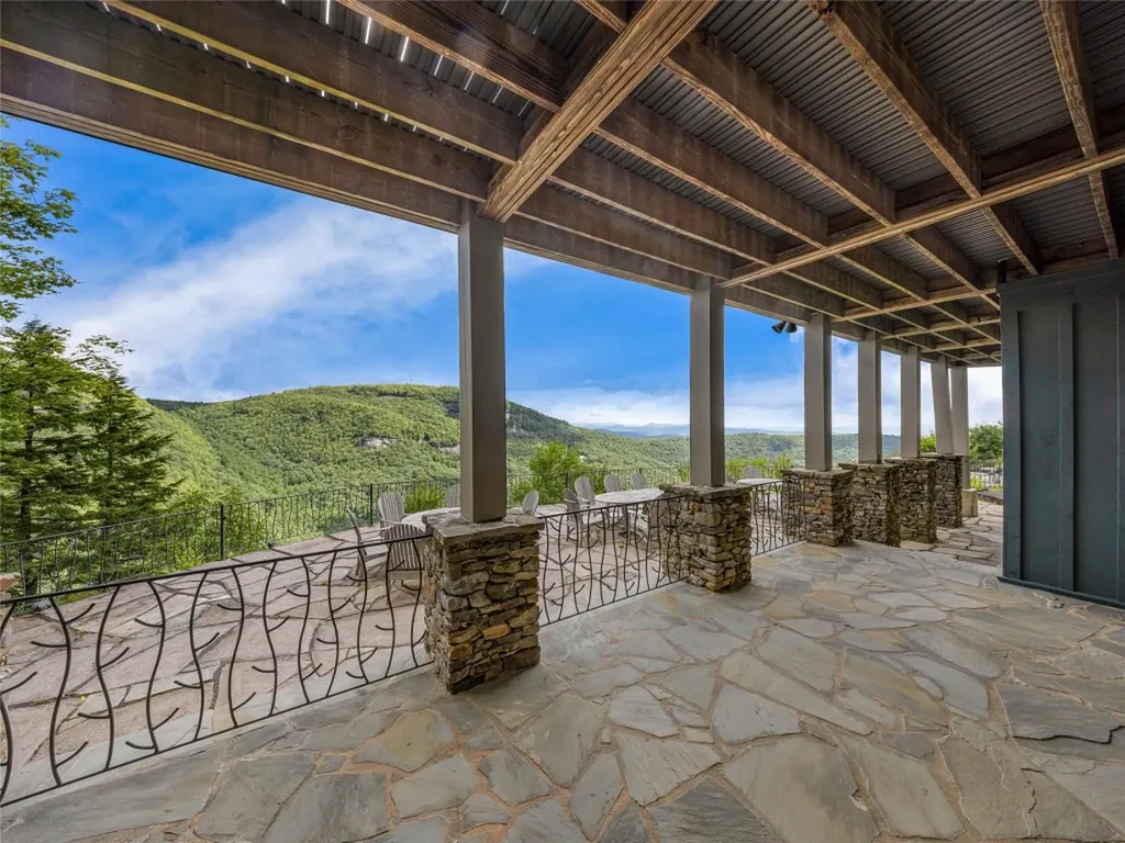 770 Meadow Ridge Drive Lake Toxaway NC 28747