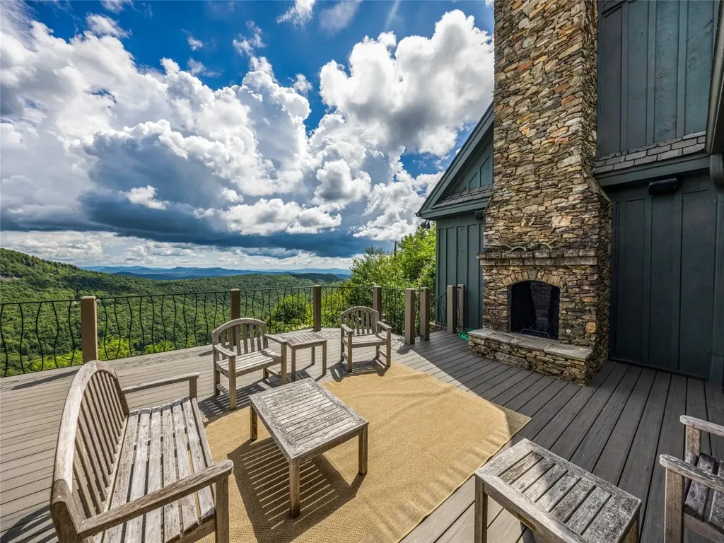770 Meadow Ridge Drive Lake Toxaway NC 28747