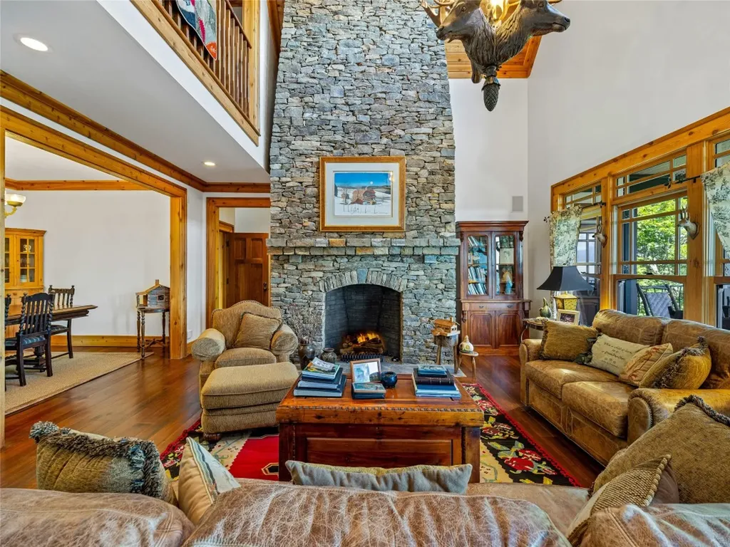 770 Meadow Ridge Drive Lake Toxaway NC 28747