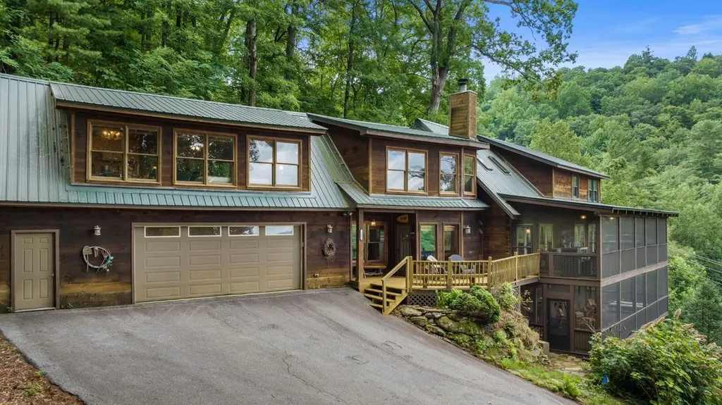 133 Hidden Springs Way Highlands NC 28741