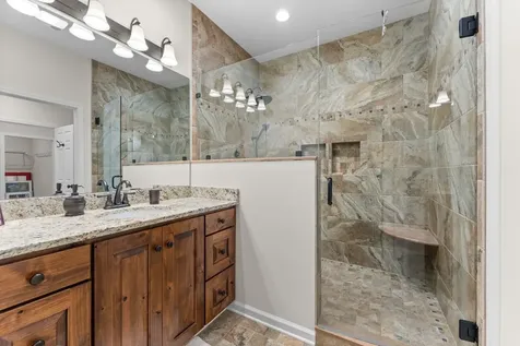 16 Hemlock Way Highlands NC 28741