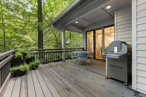 16 Hemlock Way Highlands NC 28741