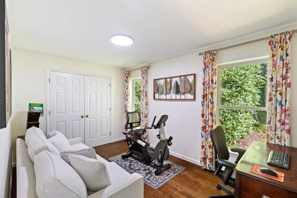 85 Fallen Leaf Lane Highlands NC 28741