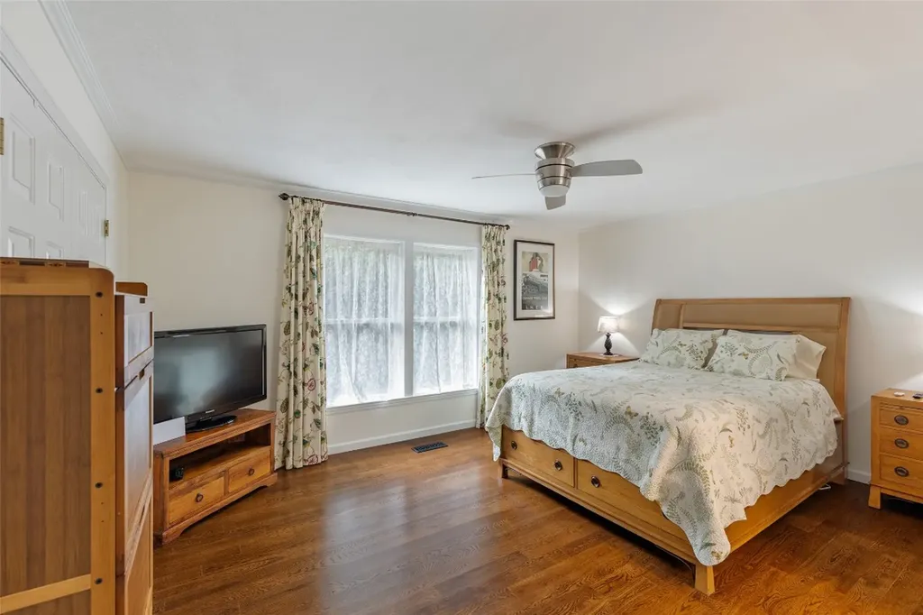 85 Fallen Leaf Lane Highlands NC 28741