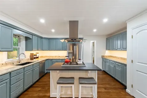 85 Fallen Leaf Lane Highlands NC 28741