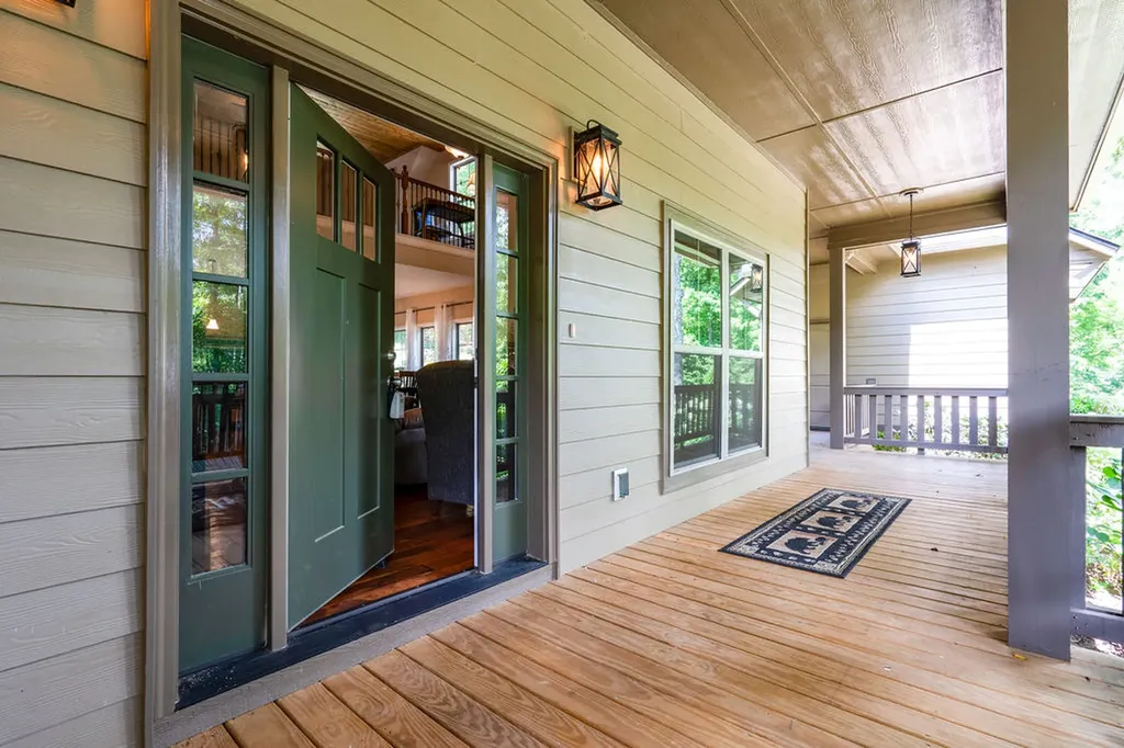 509 Pasture Road Glenville NC 28736