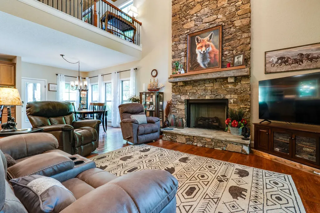 509 Pasture Road Glenville NC 28736